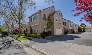 Photo #3: 225138315 Listing 