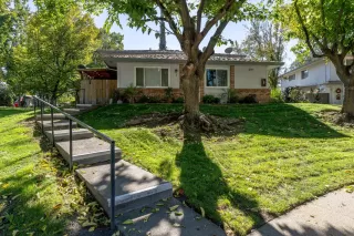 Photo #3: 225138393 Listing