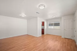 Photo #1: 225138846 Listing