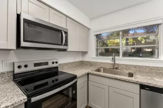 Photo #6: 225139219 Listing 