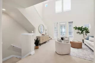 Photo #5: 225139321 Listing