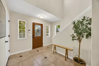 Photo #3: 225139441 Listing 