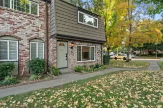 Photo #2: 225139465 Listing