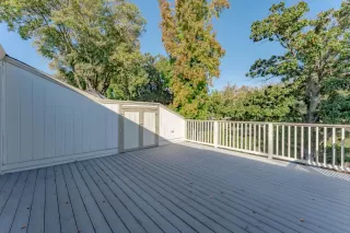 Photo #6: 225139526 Listing