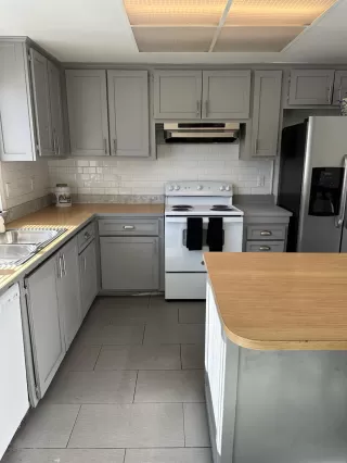 Photo #2: 225140064 Listing