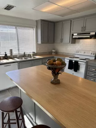 Photo #4: 225140064 Listing