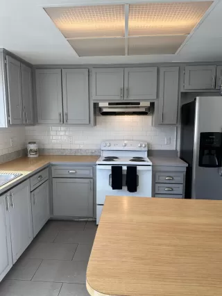 Photo #5: 225140064 Listing