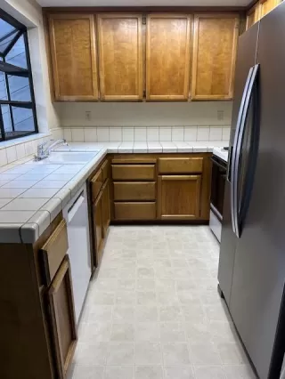 Photo #2: 225140119 Listing