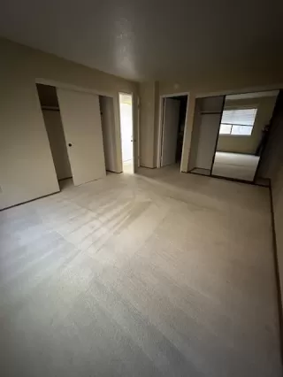 Photo #4: 225140119 Listing