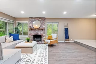 Photo #5: 225140446 Listing