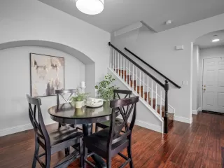 Photo #4: 225140517 Listing