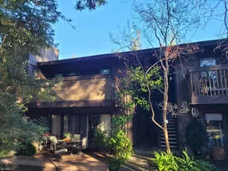 Photo #1: 225140602 Listing