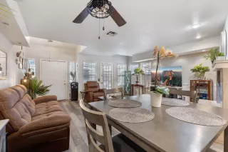 Photo #3: 225140646 Listing