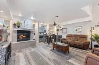 Photo #5: 225140646 Listing