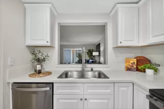 Photo #5: 225141071 Listing 