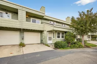 Photo #2: 225141357 Listing