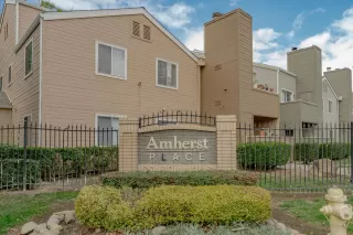 Photo #1: 225141845 Listing