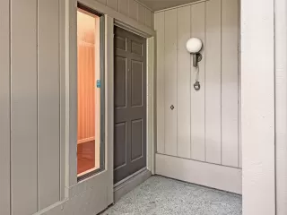 Photo #2: 225142858 Listing 