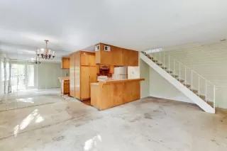 Photo #6: 225143413 Listing 