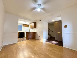 Photo #2: 225143713 Listing 