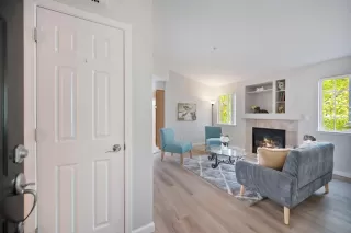 Photo #2: 225143735 Listing