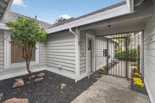 Photo #2: 225144066 Listing