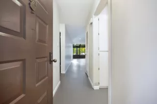 Photo #5: 225144668 Listing