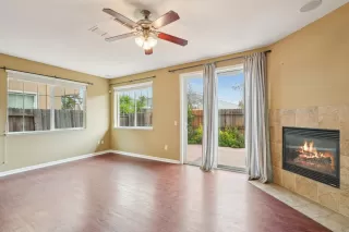 Photo #2: 225145085 Listing 