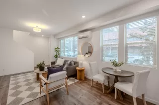 Photo #4: 225145754 Listing 