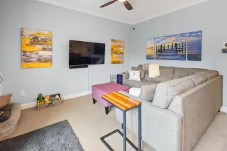 Photo #1: 225146954 Listing 