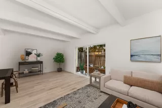 Photo #5: 225147179 Listing 