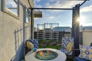 Photo #5: 225147256 Listing