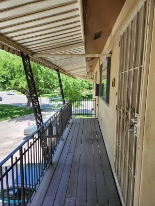 Photo #5: 225147586 Listing 