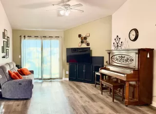 Photo #1: 225147614 Listing 