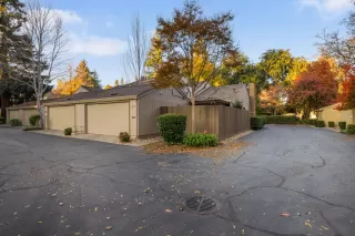 Photo #4: 225147953 Listing 