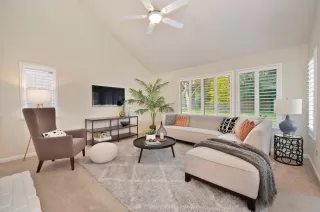 Photo #6: 225148067 Listing