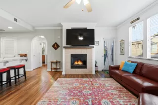 Photo #6: 225148070 Listing 