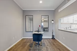 Photo #5: 225148995 Listing 