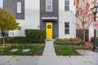 Photo #2: 225149053 Listing