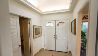 Photo #5: 225149431 Listing 