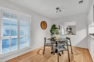 Photo #2: 225149569 Listing 