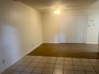 Photo #2: 225149608 Listing