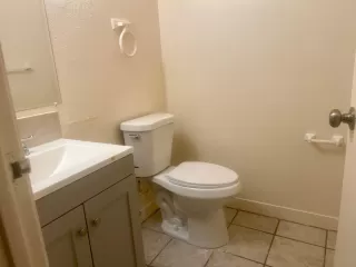 Photo #5: 225149608 Listing