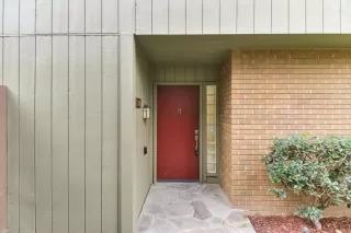 Photo #4: 225149780 Listing 