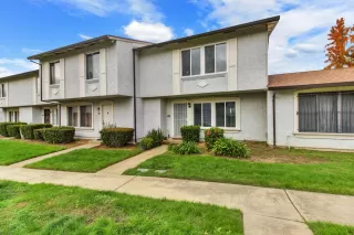 Photo #1: 225149938 Listing