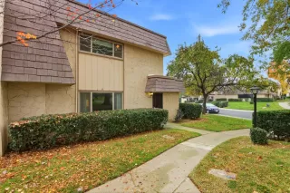 Photo #2: 225150044 Listing