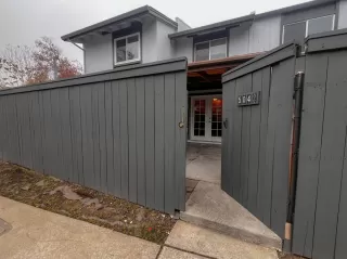 Photo #1: 225150614 Listing