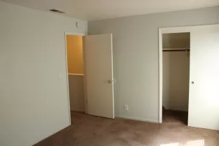 Photo #3: 225151083 Listing 