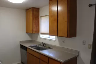 Photo #5: 225151083 Listing 