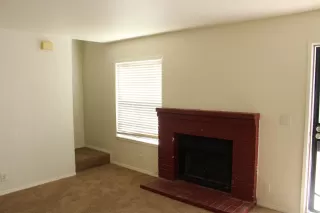 Photo #6: 225151083 Listing 